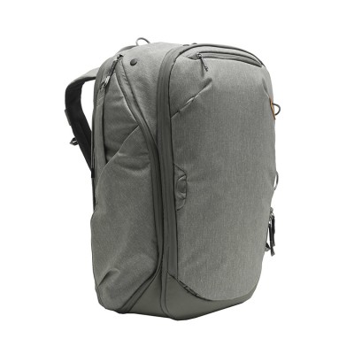 Travel Backpack 45L Sage : กระเป๋าเดินทางสี เขียวเทา