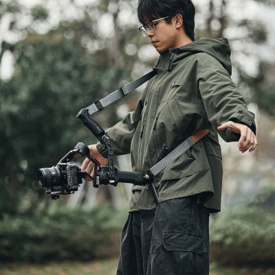 SmallRig 4383B Sling Handle with Weight-Reducing Shoulder Strap Kit for DJI RS 2/ RS 3/ RS 3 Pro/ RS 4/RS 4 Pro ประกันศูนย์ไทย