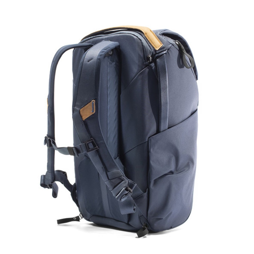 Peak Design Everyday Backpack 30L v2 ราคาพิเศษ ประกันศูนย์